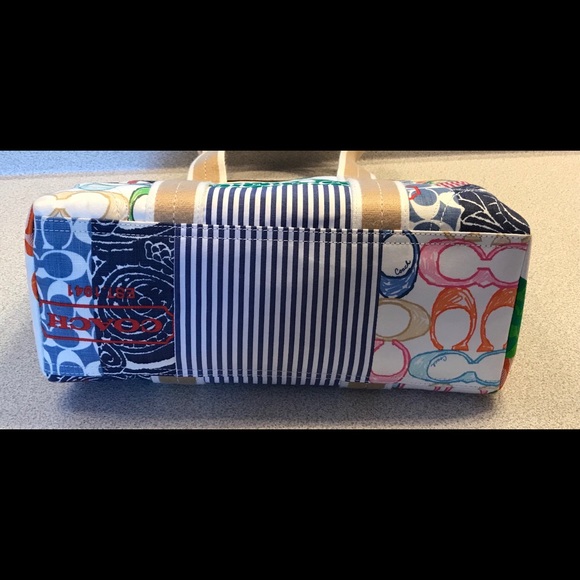 Authentic Coach Patchwork Tote - Picture 4 of 8